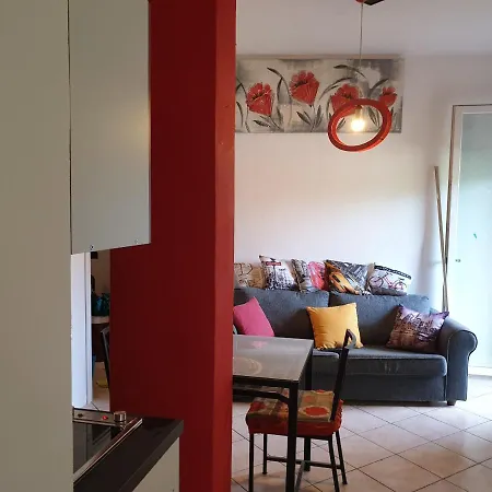 Apartment Romeo1 *
