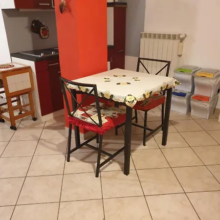 Apartment Romeo1 *